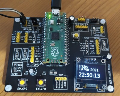 Development board for Raspberry Pi Pico.