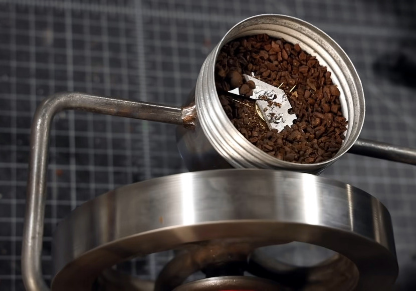 Why You Shouldn't Use a Blade Grinder for Your Coffee