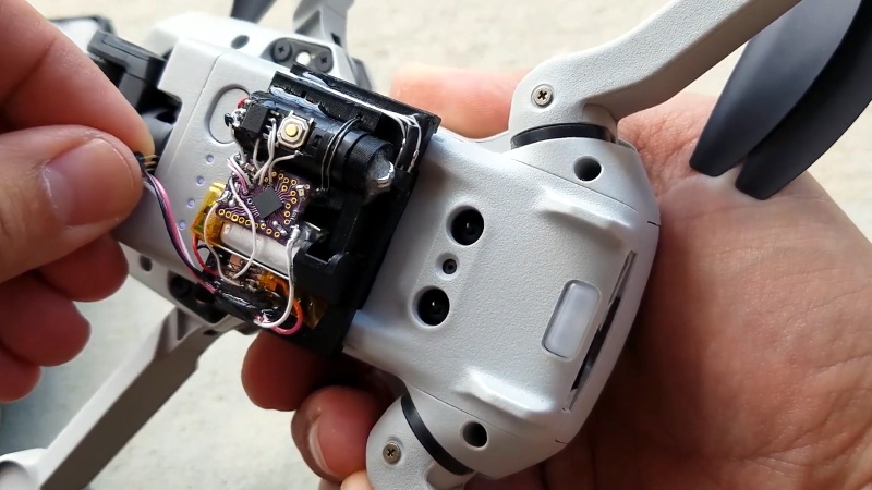 LED Hack Teaches DJI Mini 2 Drone New Tricks