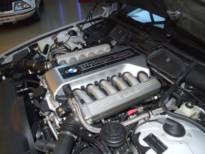 hydrogenbmw6lv12.jpg?w=400