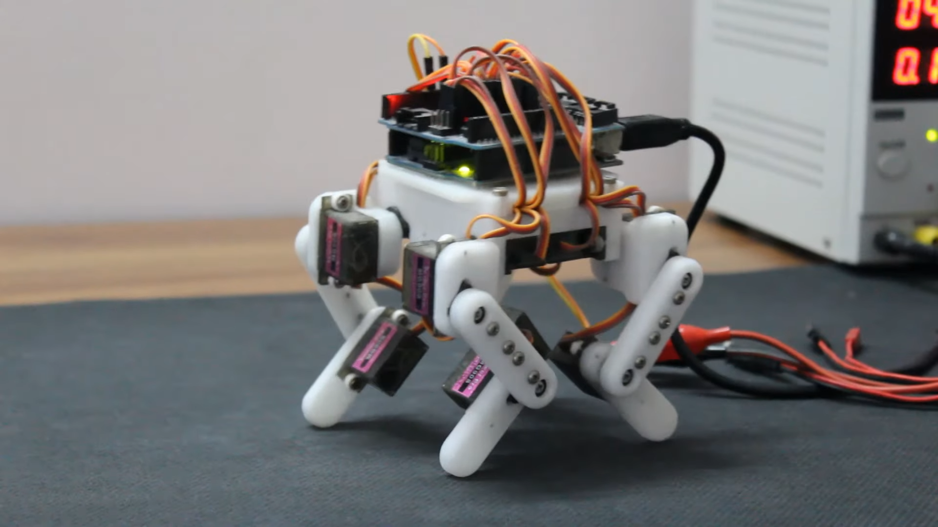 How to Build a Walking Arduino Robot (Quadruped) with Cheap Materials