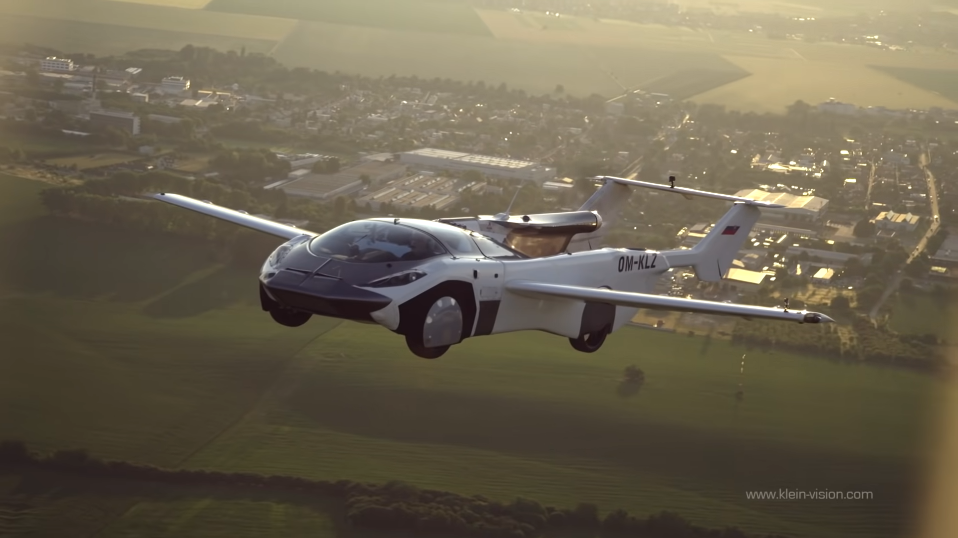 Watch: 'AirCar' that can transform from car to plane in just 3 minutes 