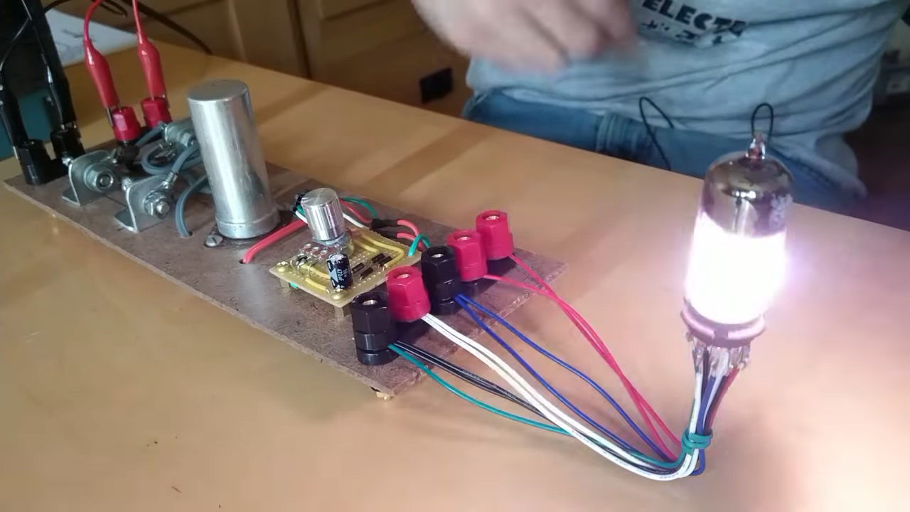 Overdriving Vacuum Tubes And Releasing The Magic Light |