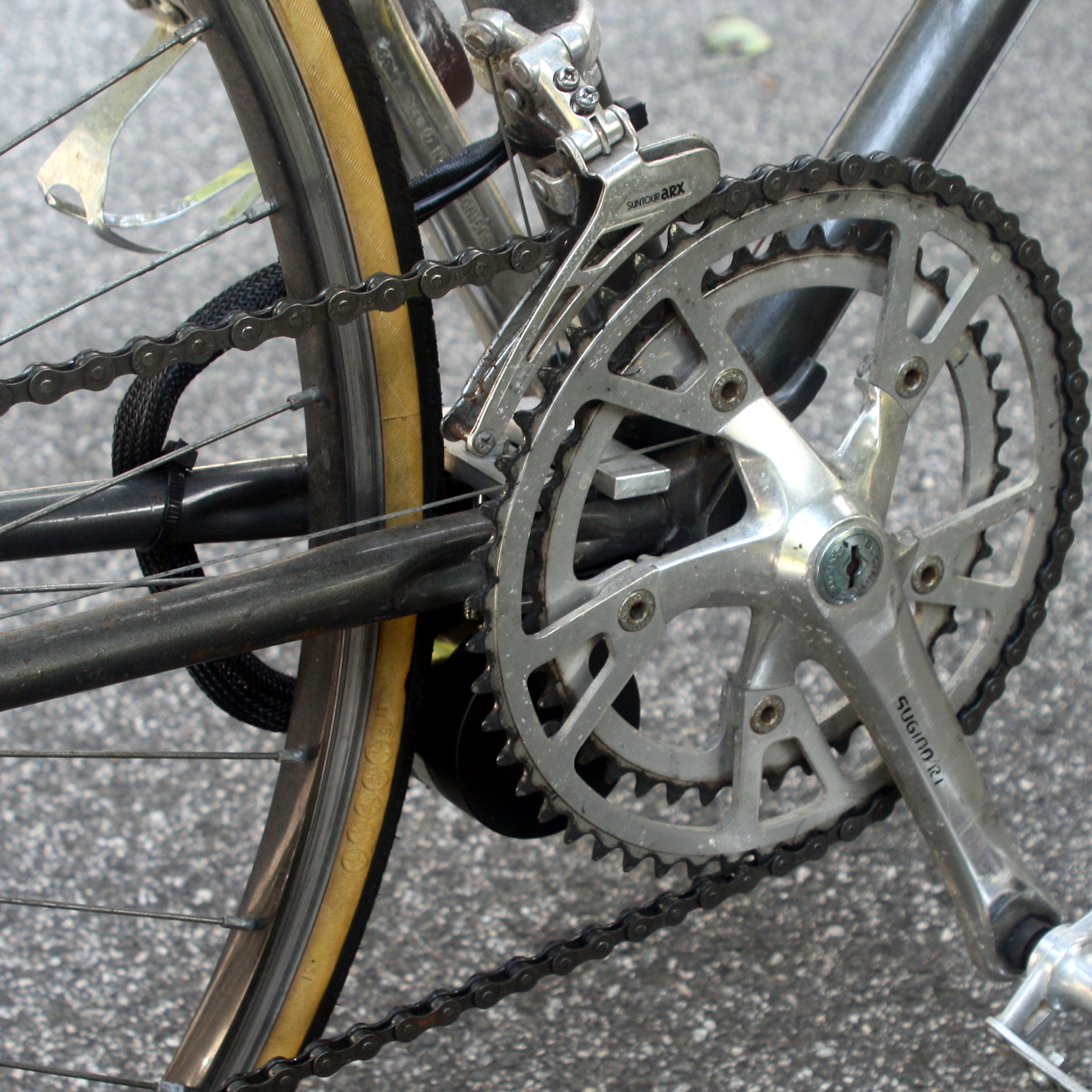 EasyEbike2-outrunnger-motor-turns-rear-wheel | Hackaday