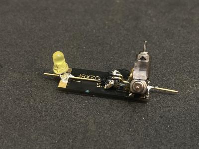 The underbelly of what might be the world's smallest BEAM robot.
