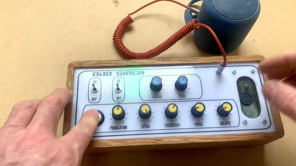 Dub Siren, a 555-powered synthesizer