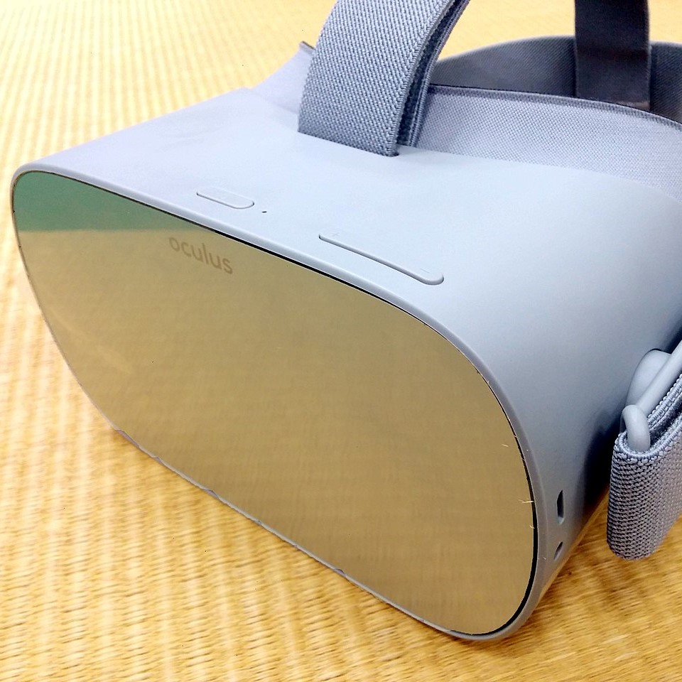 Oculus go sale iphone