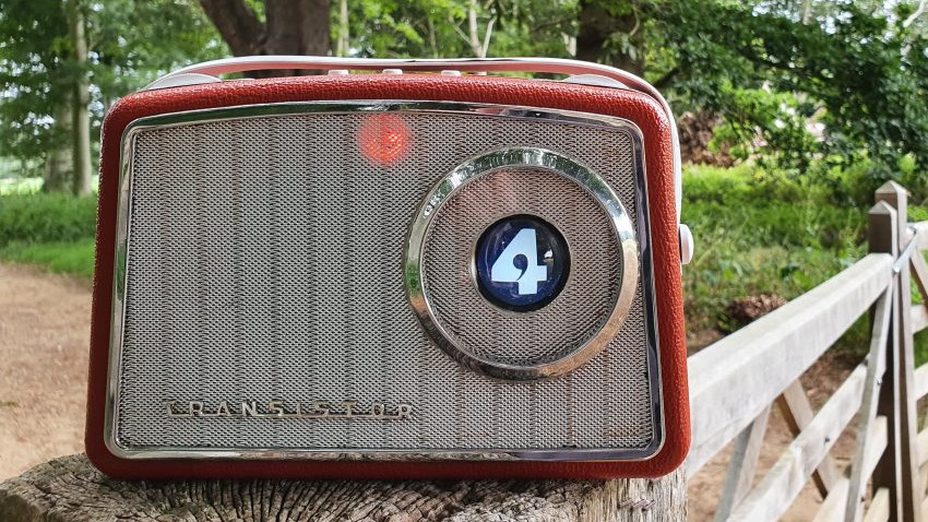 Mini-Vintage Internet Radio 