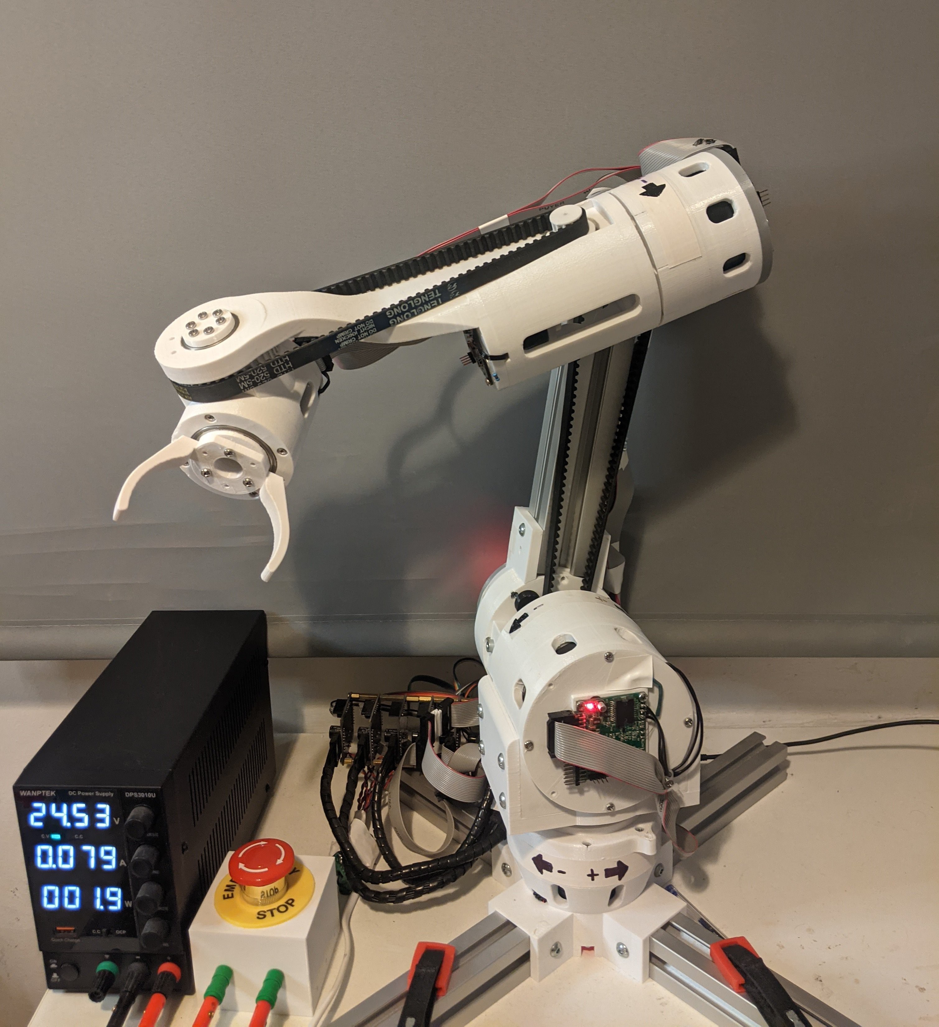 Meet The Winners Of The Hackaday Prize Round Four: Redefine Robots ...