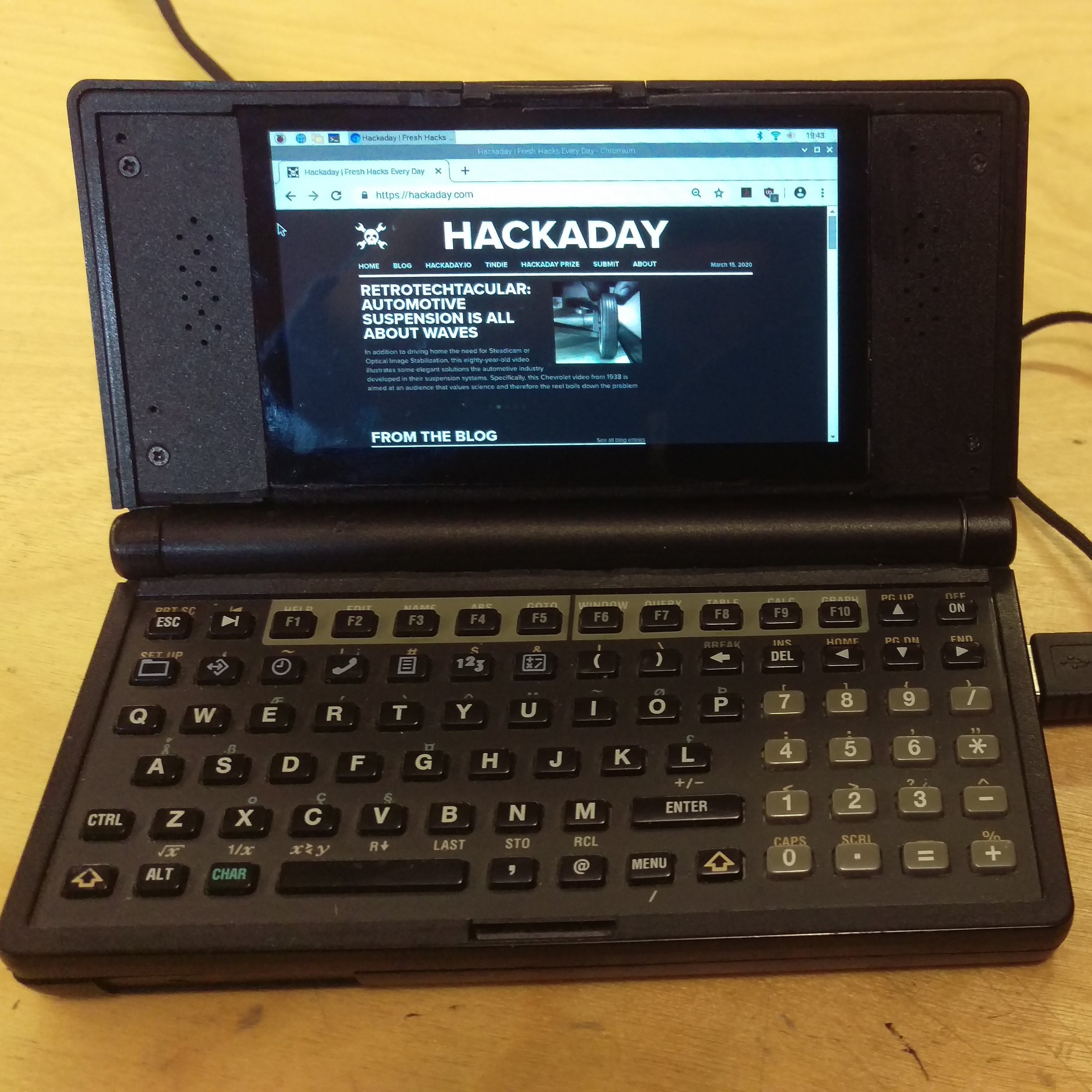 HPi95LX Puts Linux In Your Palm | Hackaday