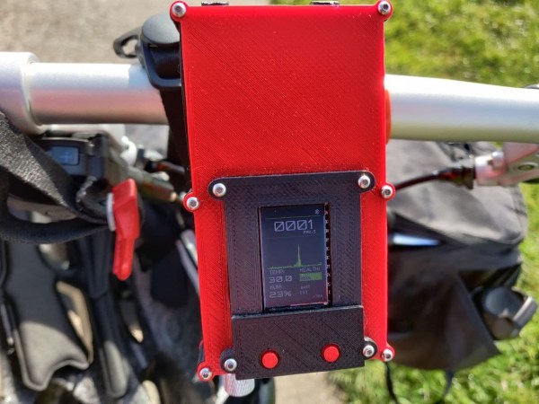Anr air quality sensor mounted on a bike's handlebar