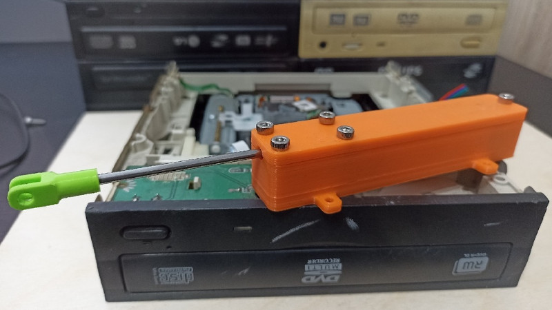 Mini Linear Actuators From DVD Drive Parts | Hackaday