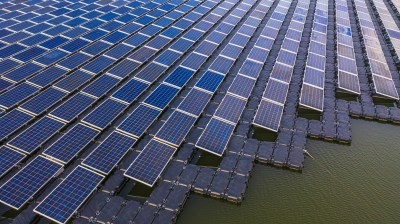 Image of floating solar cell array