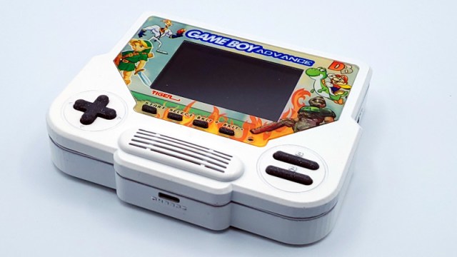 Game Boy for giants - Raspberry Pi