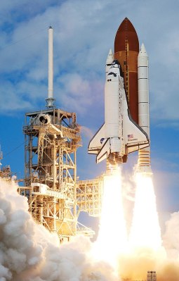 640px-STS120LaunchHiRes-edit1.jpg?w=255