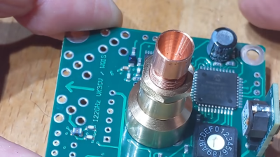 Machining Waveguides For 122 GHz Operation Is Delicate Work | Hackaday
