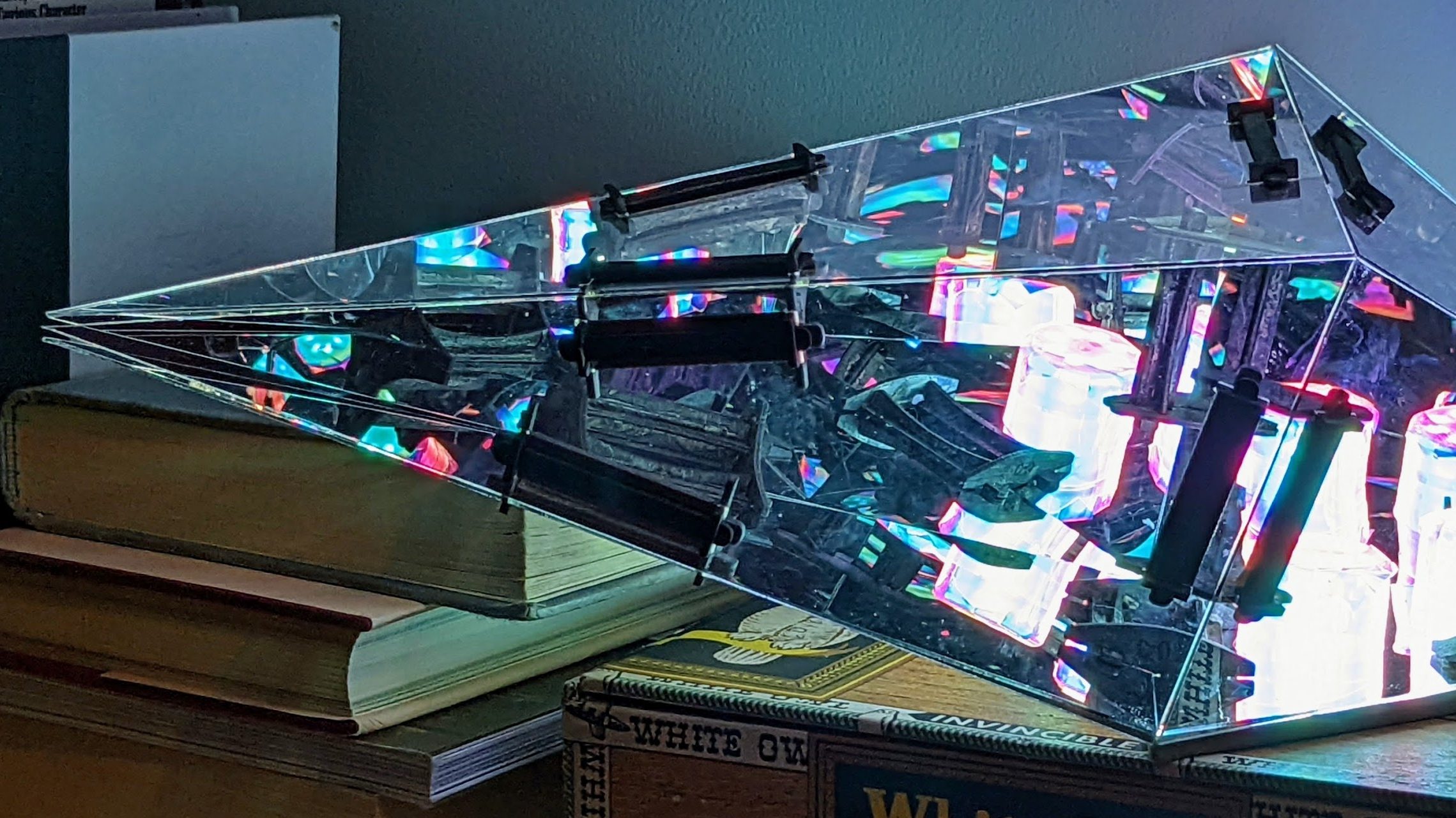 Infinity Mirror Hackaday