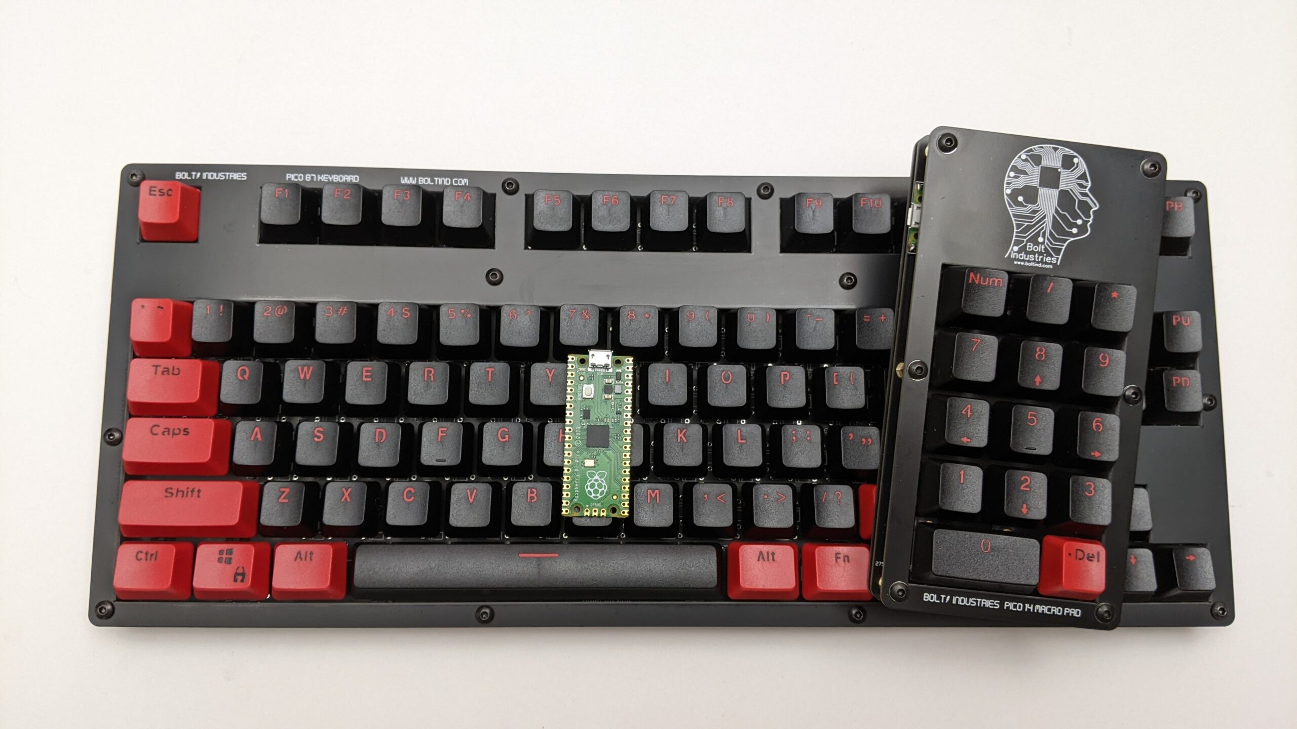 Keebin' With Kristina: The One With The Hexagonal Keyboard