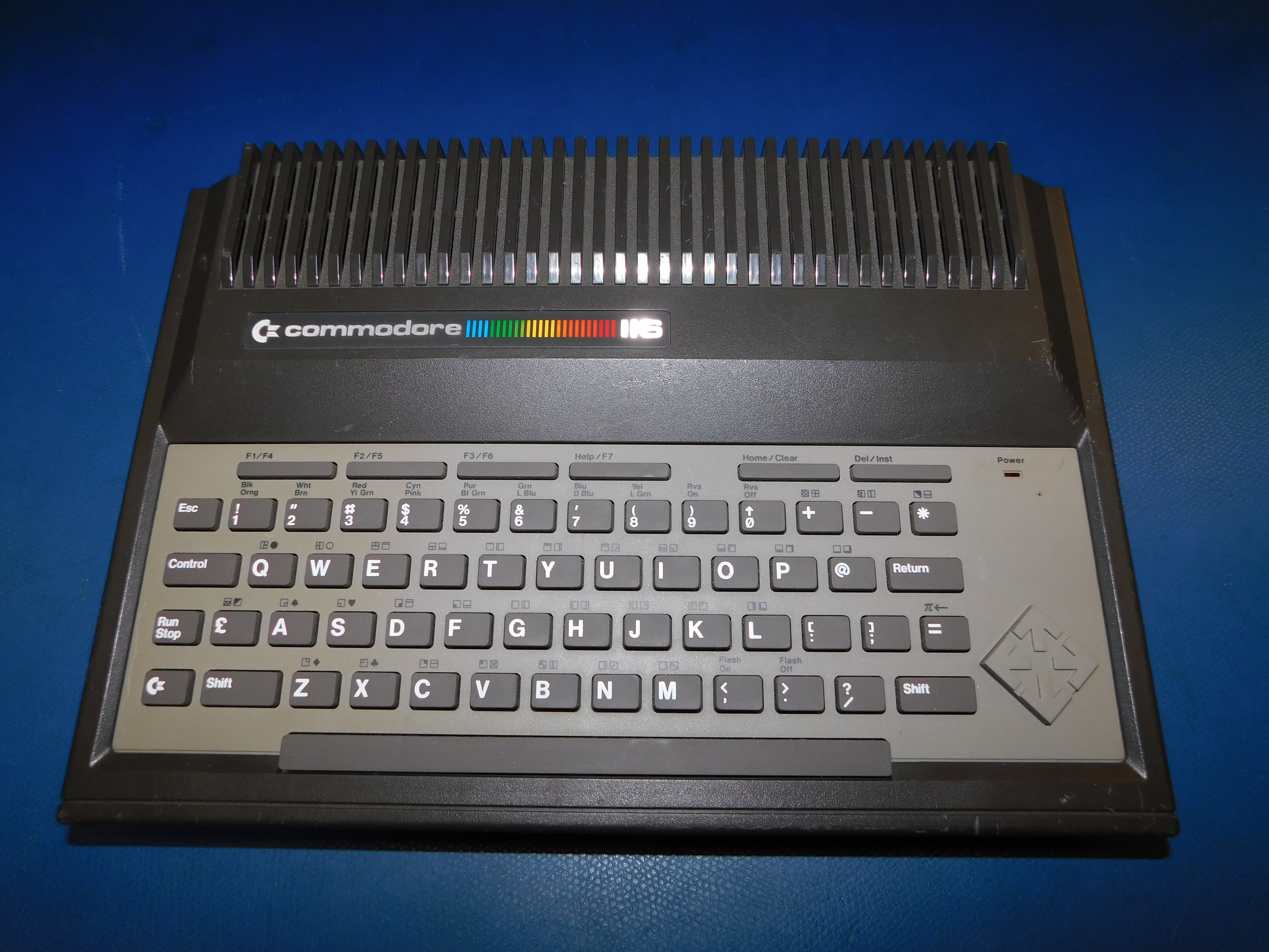 Tech Time Warp of the Week: The Commodore-64, 1983