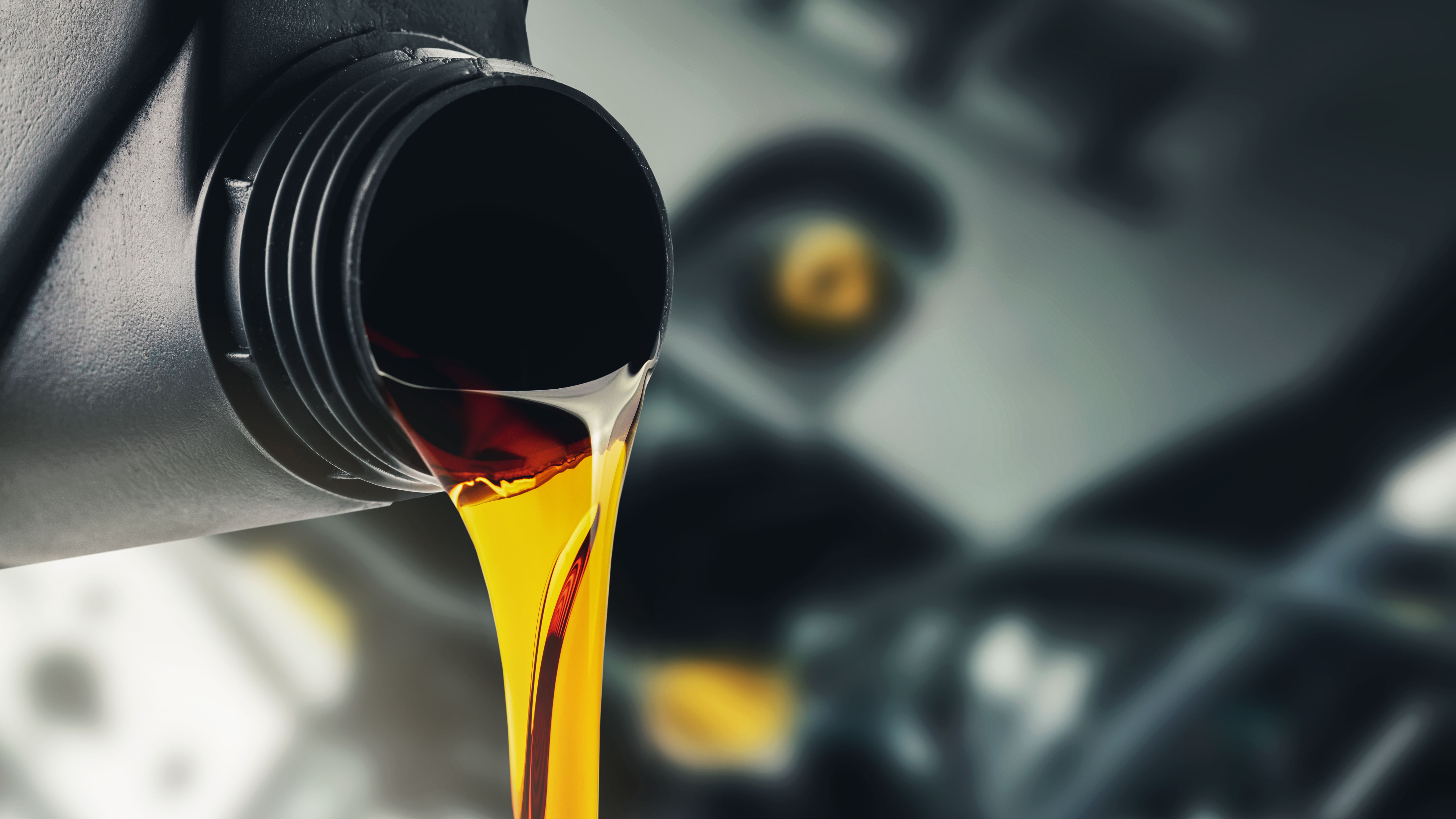 Big Chemistry: Synthetic Oil | Hackaday