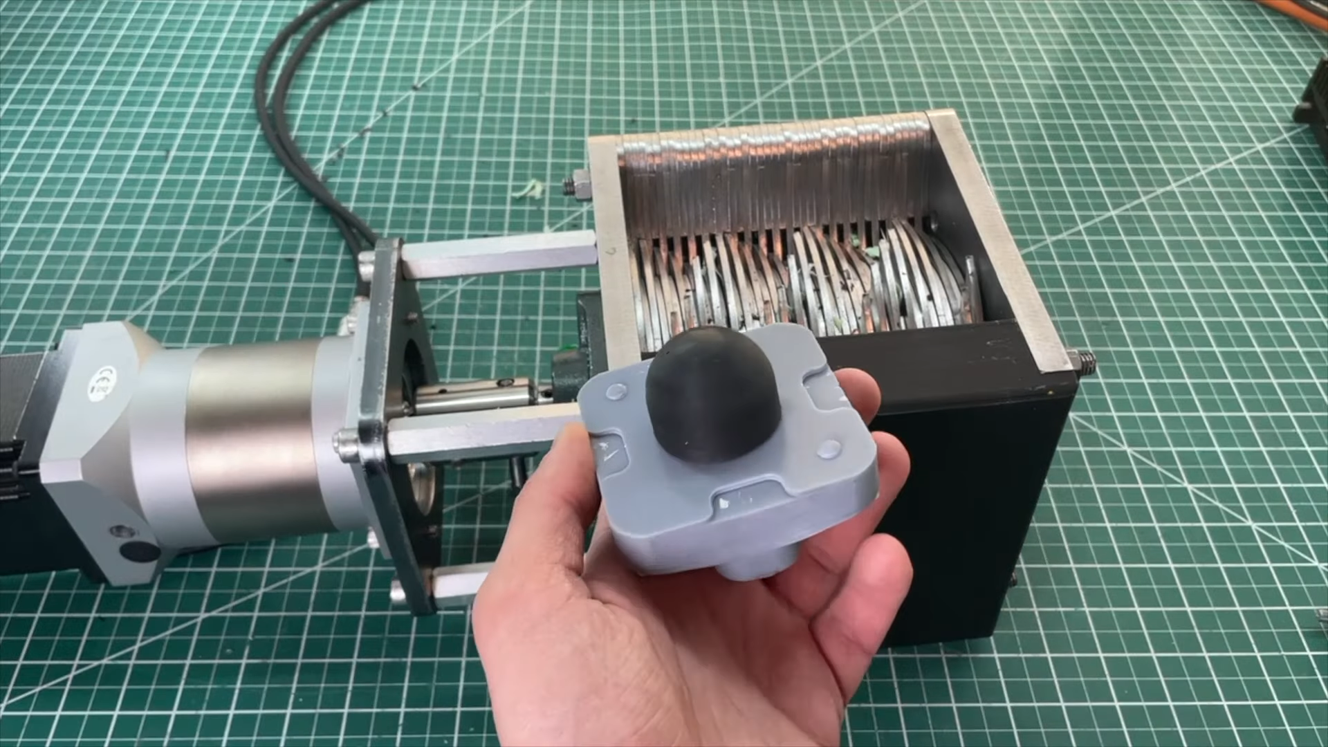 Stainless steel mini plastic shredder with reducer recycle 3D printed  plastic