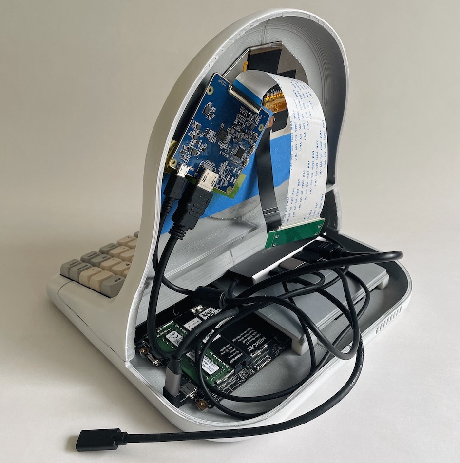 framework-board-gets-this-round-display-pc-rolling-hackaday