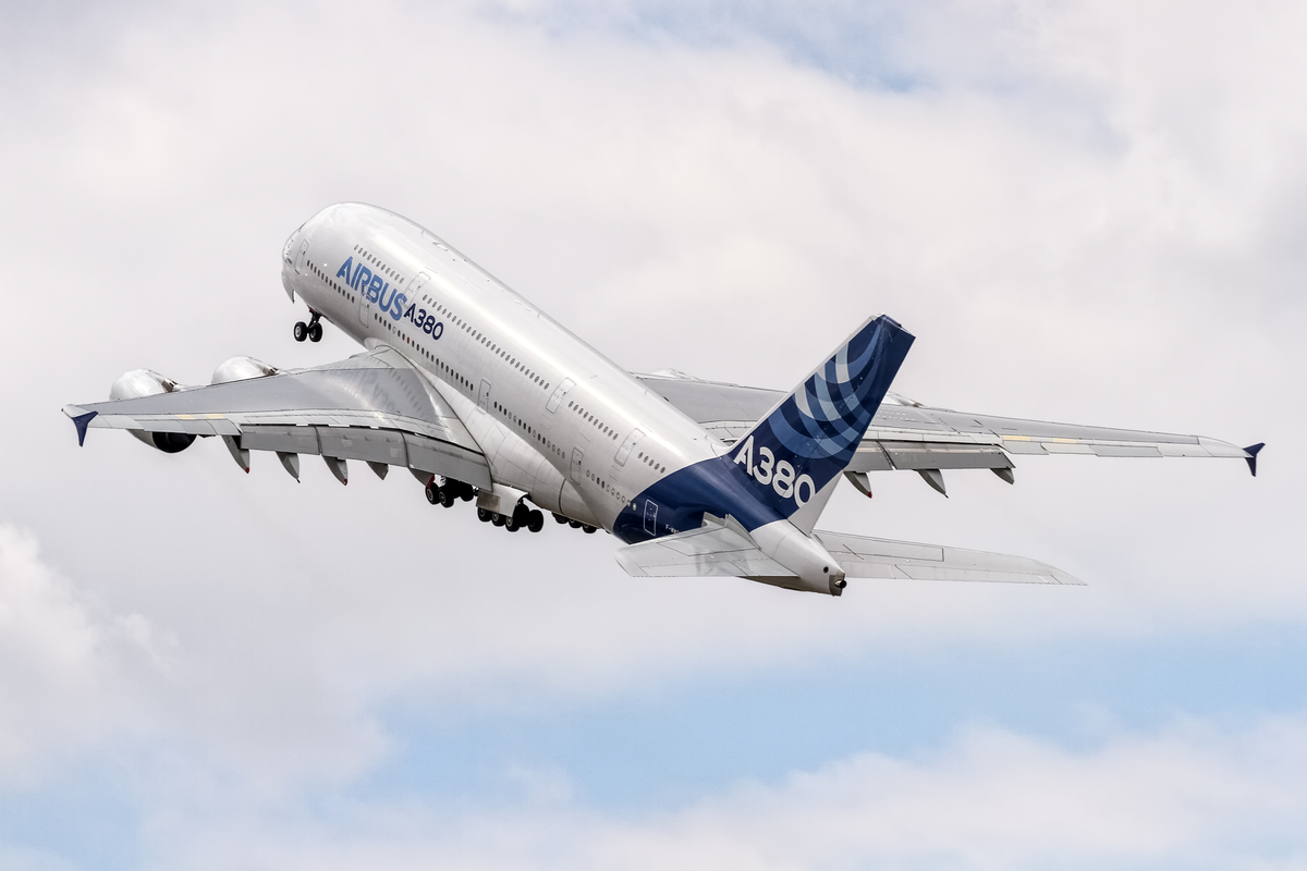 طائرة إيرباص A380 تكمل رحلة تغذيها زيت الطهي