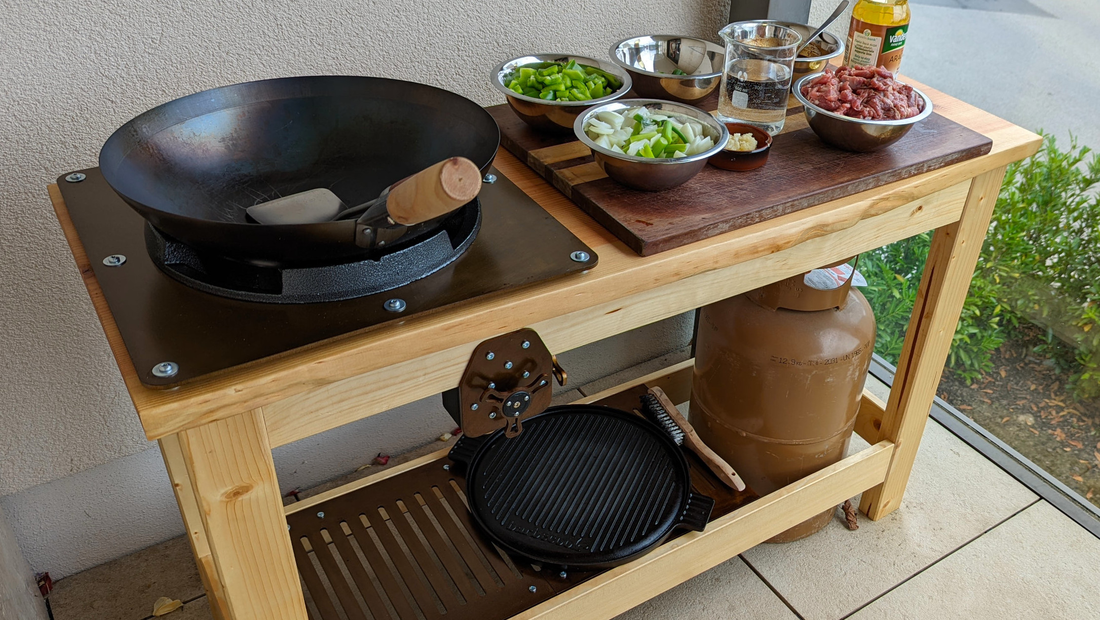A Custom Outdoor Cooking Station For City Life