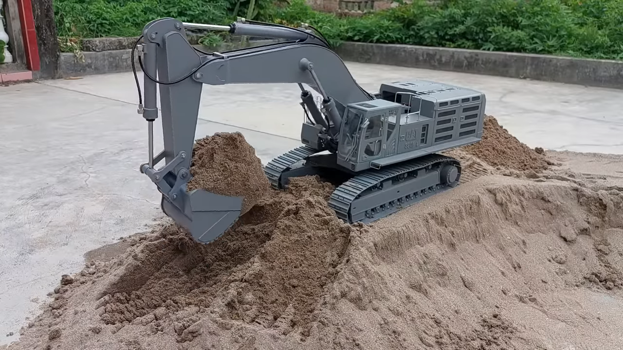 Scratch-Built RC Excavator ist eine Meisterleistung im Modellbau