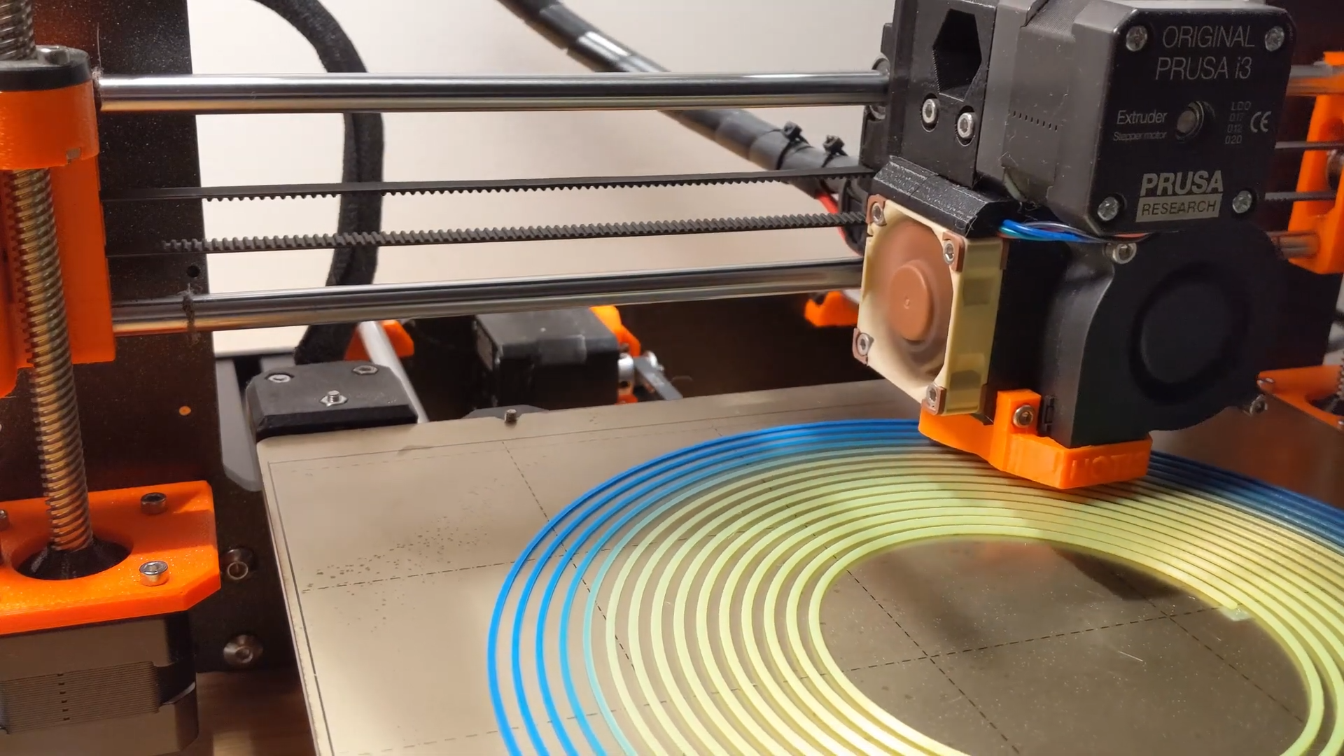 Create your own color gradient 3D printing filament