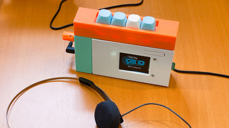 How to Hack an Old Cassette Tape into a Retro-Style MP3 Player