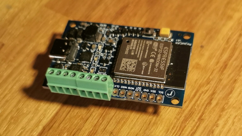 CAN bus for ESP32 by rCAN