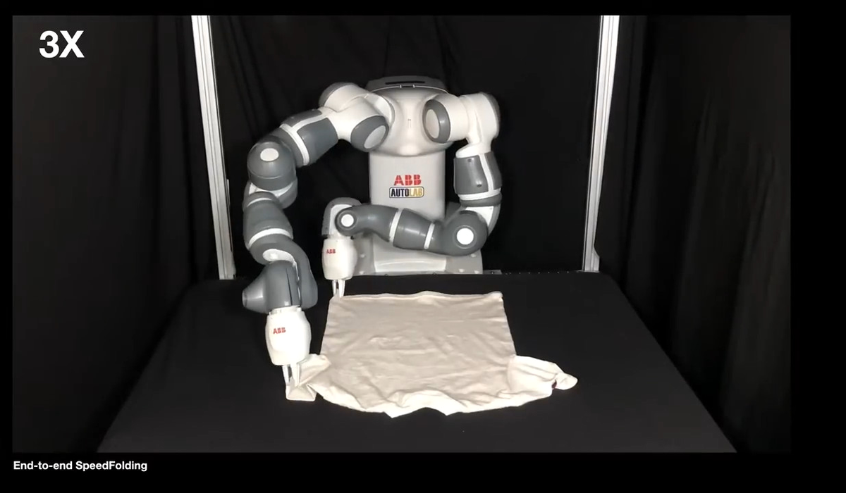 Home robot 2024 folds laundry