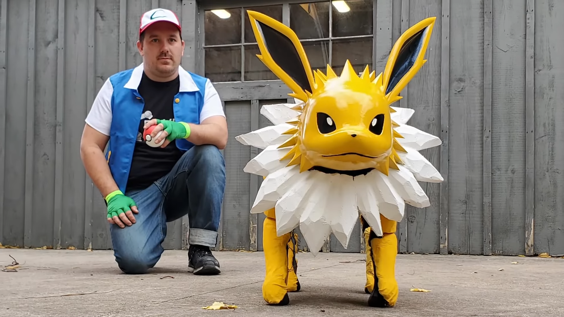 realistic jolteon