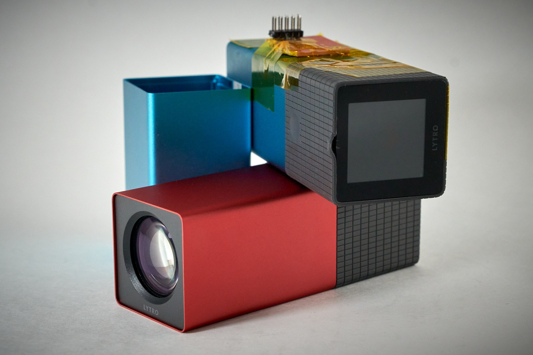 Back in 2012, technology websites were abuzz with news of the Lytro: a camera that was going to revolutionize photography thanks to its innovative lig