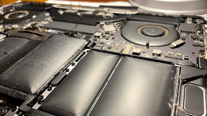 valg boks hit Hack Lets Intel MacBook Run Without A Battery | Hackaday