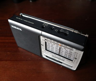 Review: XHDATA D-219 Short Wave Radio Receiver