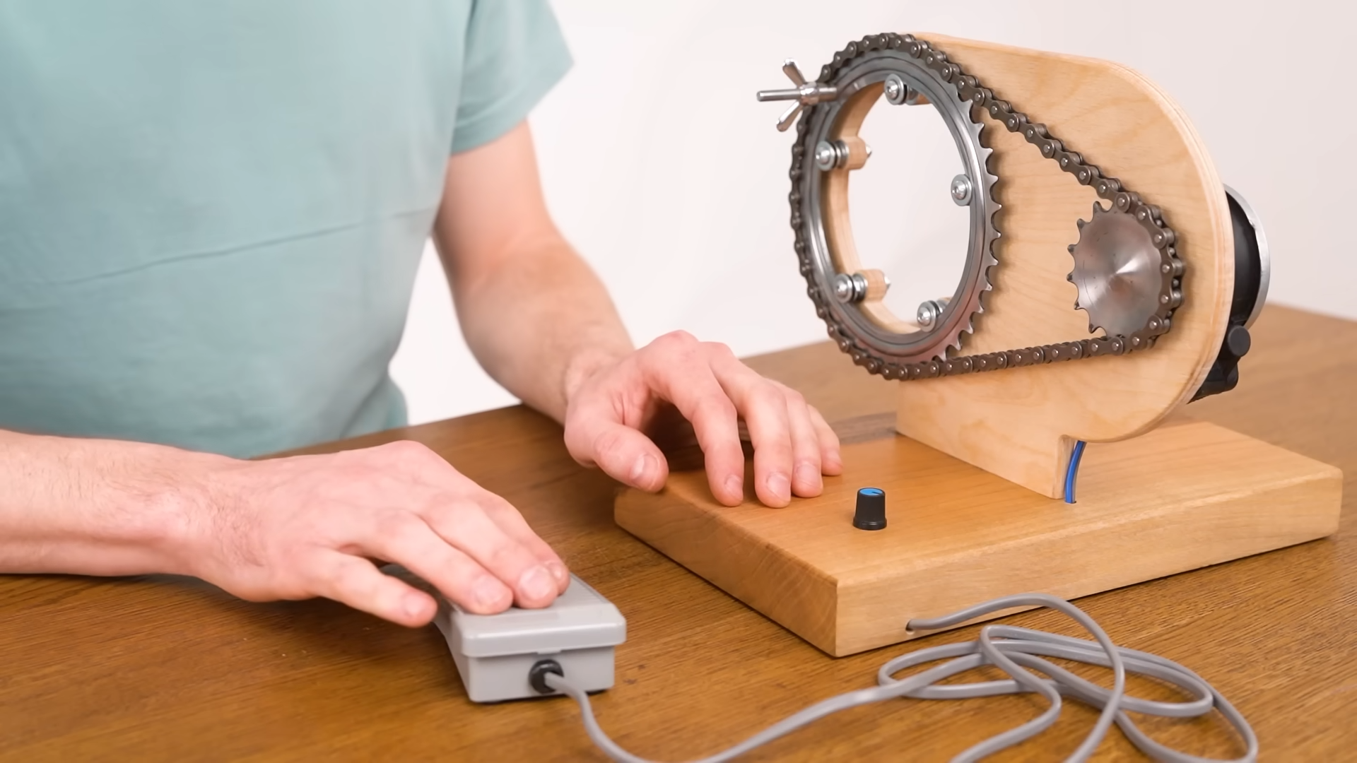 Read more about the article Auto Tape Wrapping Machine Is Amazing For Cable Management