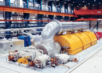 Multi-stage steam turbine with turbo generator (rear, in red) at the German lignite plant Boxberg (Credit: Siemens AG)