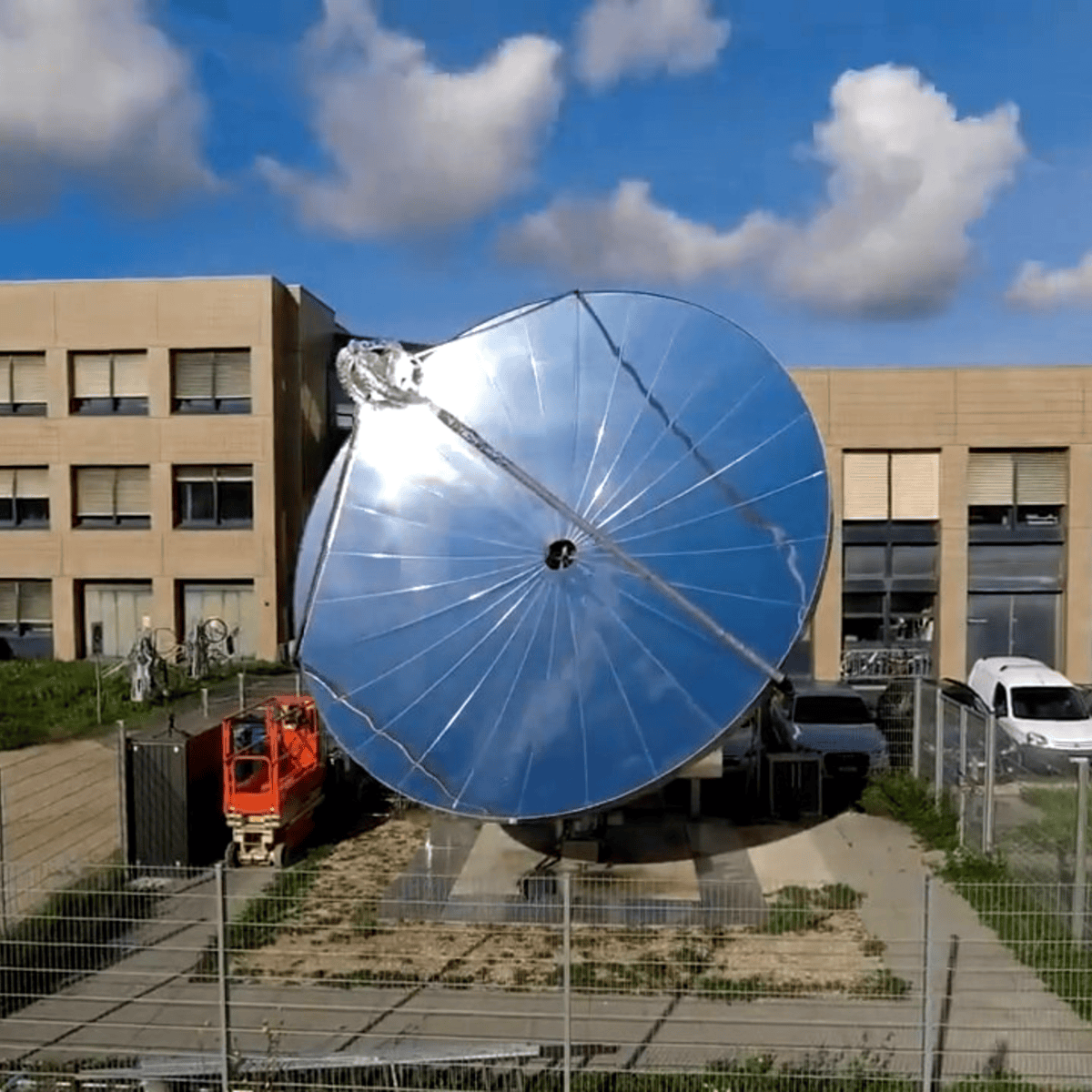 A-solar-hydrogen-system-that-co-generates-heat-and-oxygen-3hsuiqbc59g ...