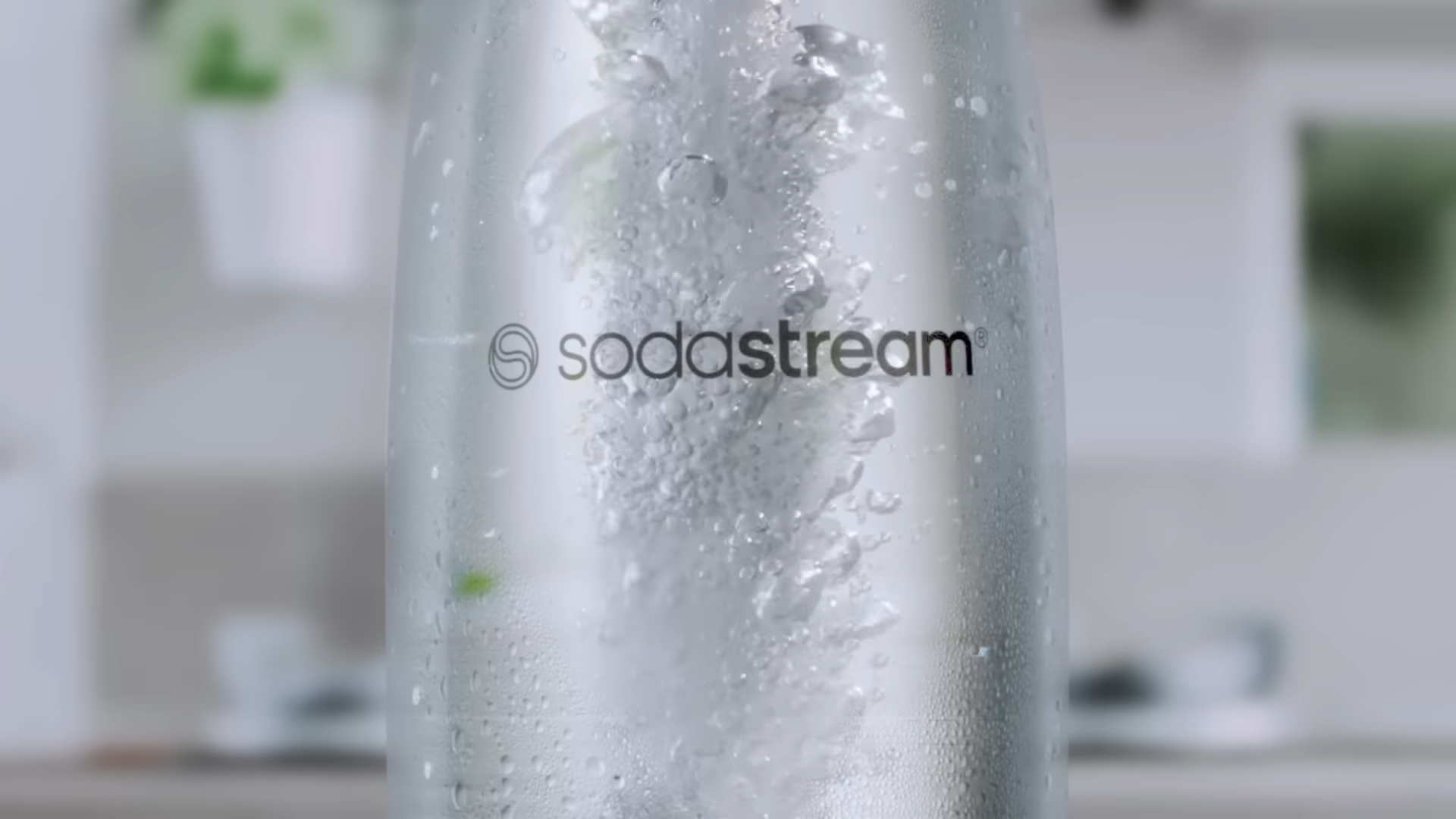 Cheaper Sodastream With A Big CO2 Tank Is A Semi-Dangerous Way To Save
