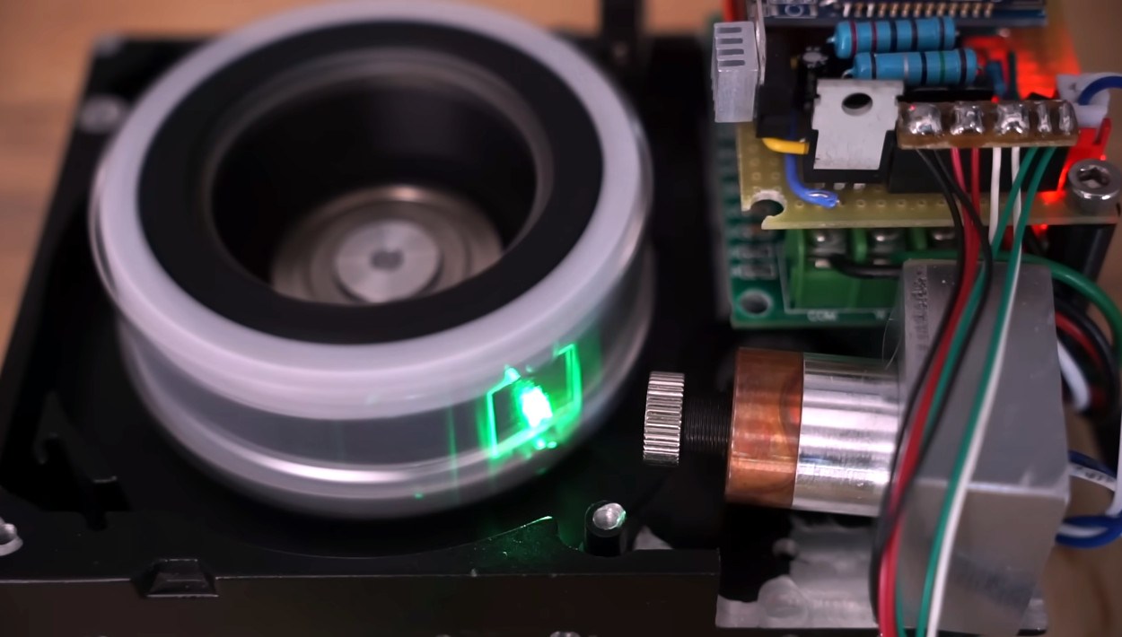 Laser Projector Built From An Old Hard Drive | Hackaday