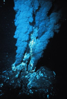 Hydrothermal vent in the Atlantic Ocean. (Source: NOAA)