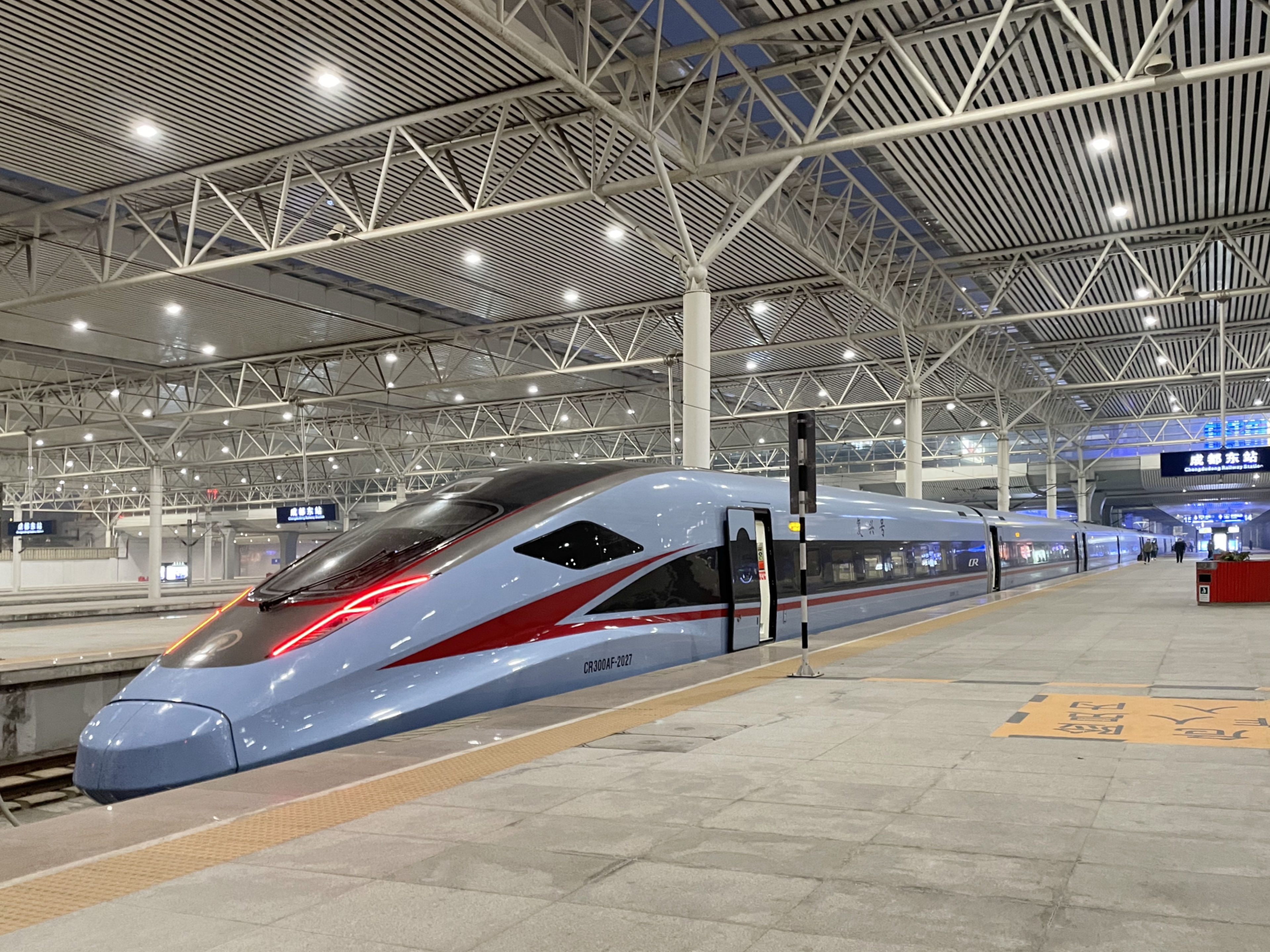 The world's fastest train, Circling a 574.8 KM / H TGV 