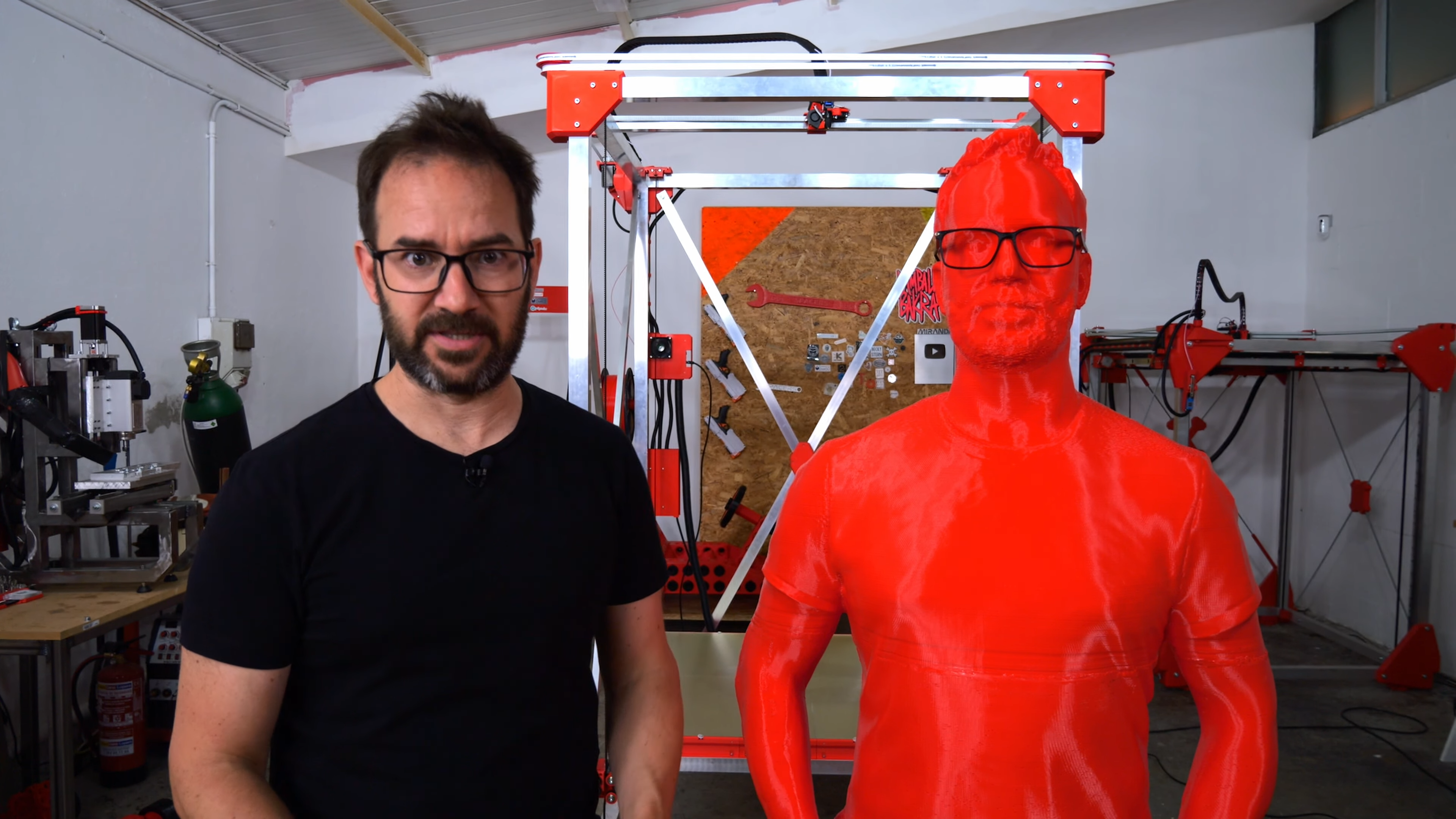 Giant 3D Printer Can Print Life-Sized Human Statues