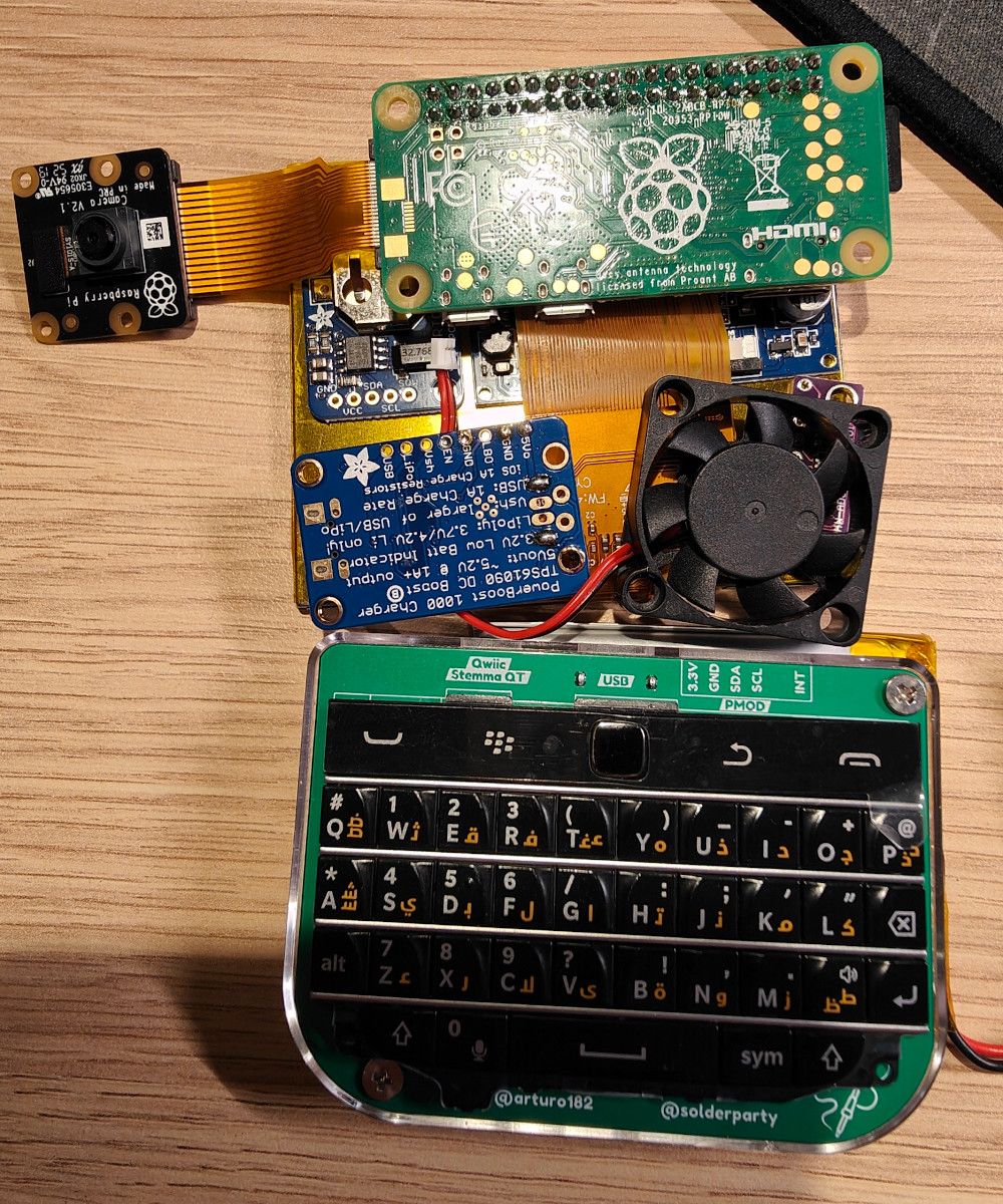 Blackberry Pi Puts Desktop Linux In Your Pocket Hackaday