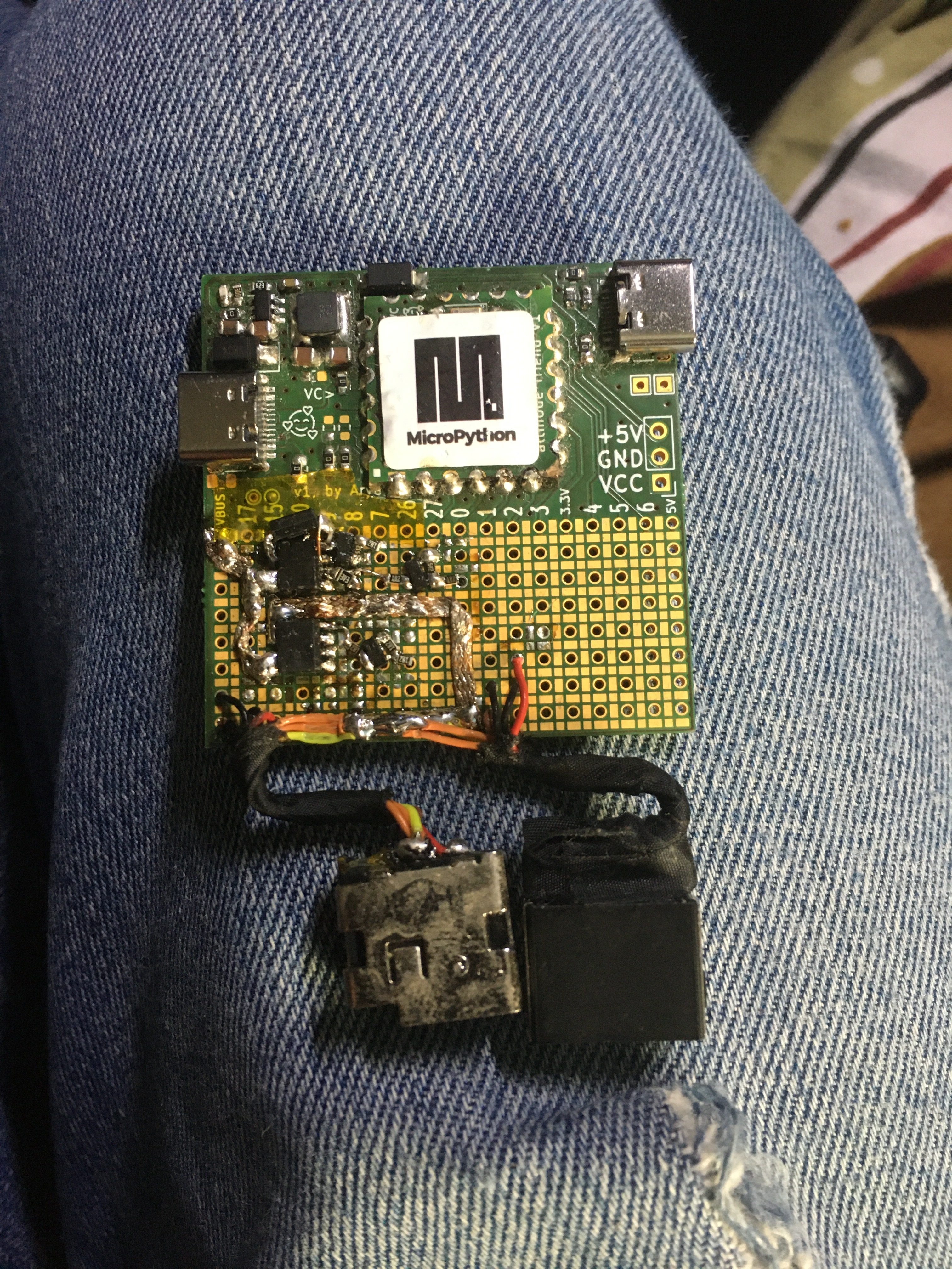 USB-C For Hackers: Build Your Own PSU | Hackaday