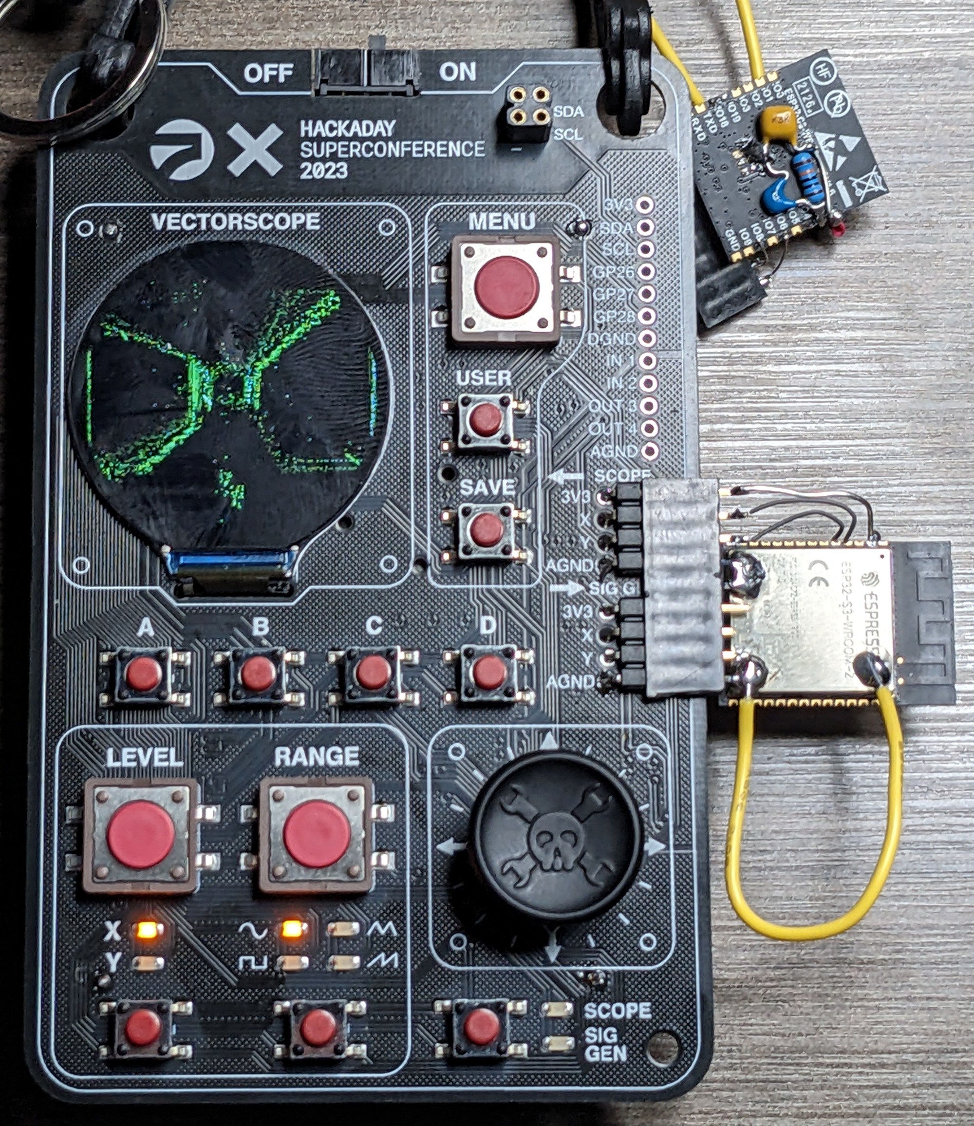 Badgehacking23_ext10 | Hackaday