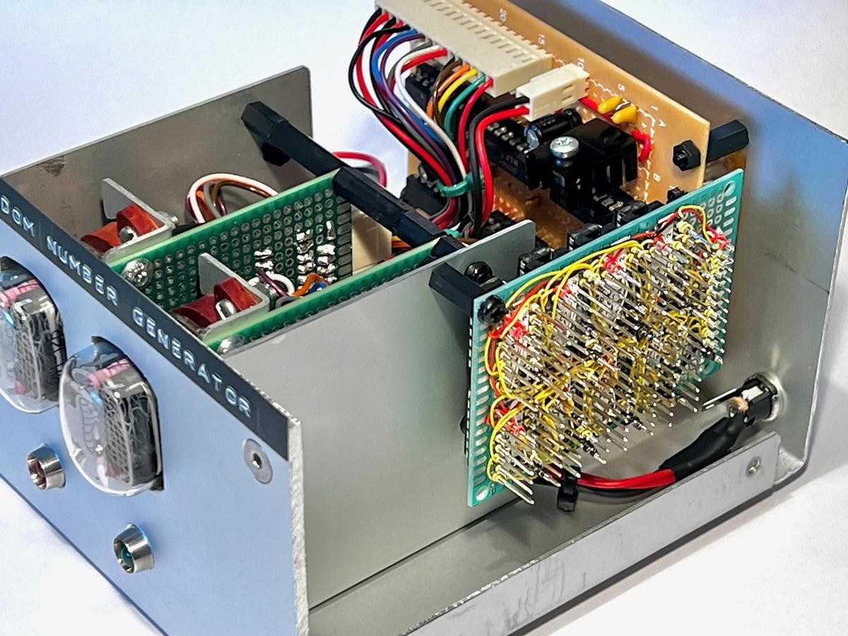 Random Number Generator Is A Blast From The Past | Hackaday