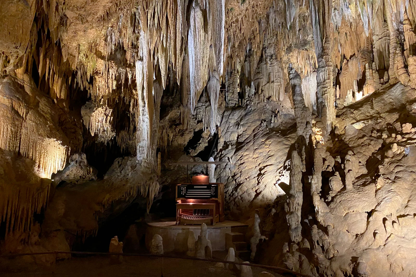 Virginia Cave Is The Largest Musical Instrument In The World